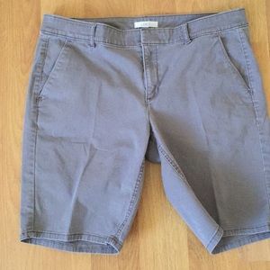 LOFT Women’s Gray Shorts
